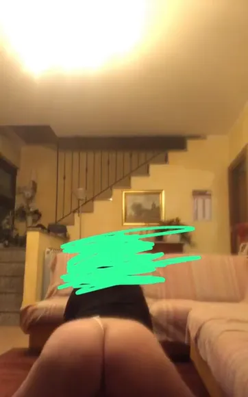 Vvalentinabonetalli Bare Ass Spread Wide OnlyFans Video Leaked
