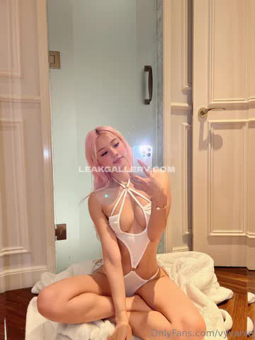 Vyvan Exclusive Leaked Nude OnlyFans #13846768