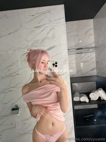 Vyvan Exclusive Leaked Nude OnlyFans #13847589