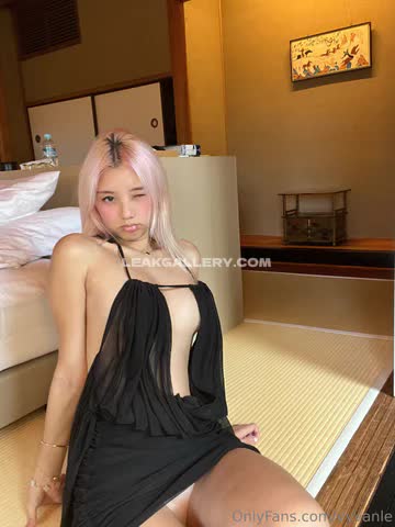 Vyvan Exclusive Leaked Nude OnlyFans #13850700