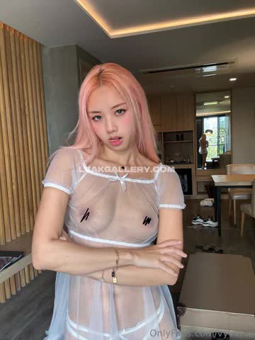 Vyvan Exclusive Leaked Nude OnlyFans #13843184