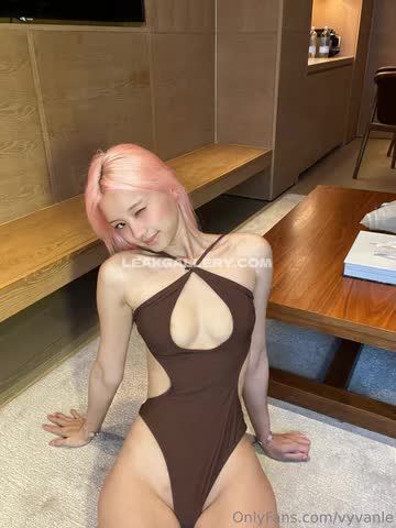 Vyvan Exclusive Leaked Nude OnlyFans #13849945