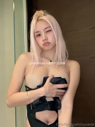 Vyvan Exclusive Leaked Nude OnlyFans #13843720