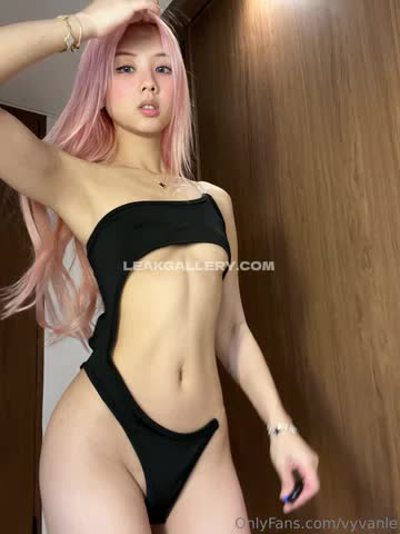 Vyvan Exclusive Leaked Nude OnlyFans #13848693