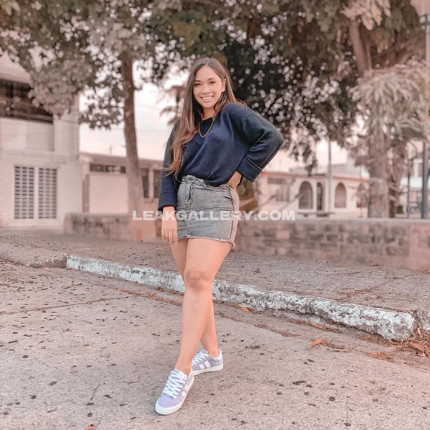 Wendyespinozac Exclusive Leaked Nude OnlyFans #12973360