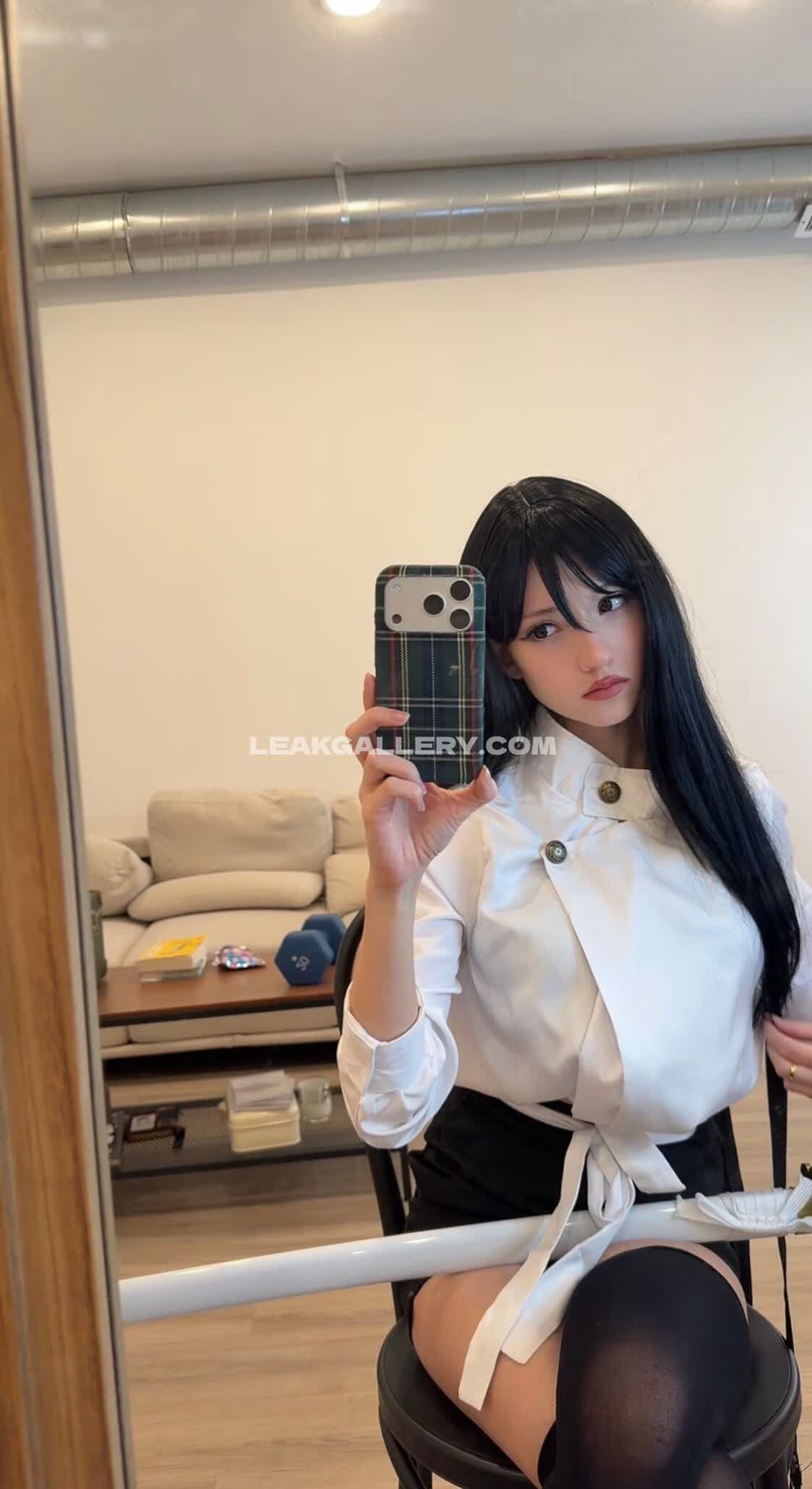 Jillynozomi / Whatthisworldiscomingto Exclusive Leaked Nude OnlyFans #14578612