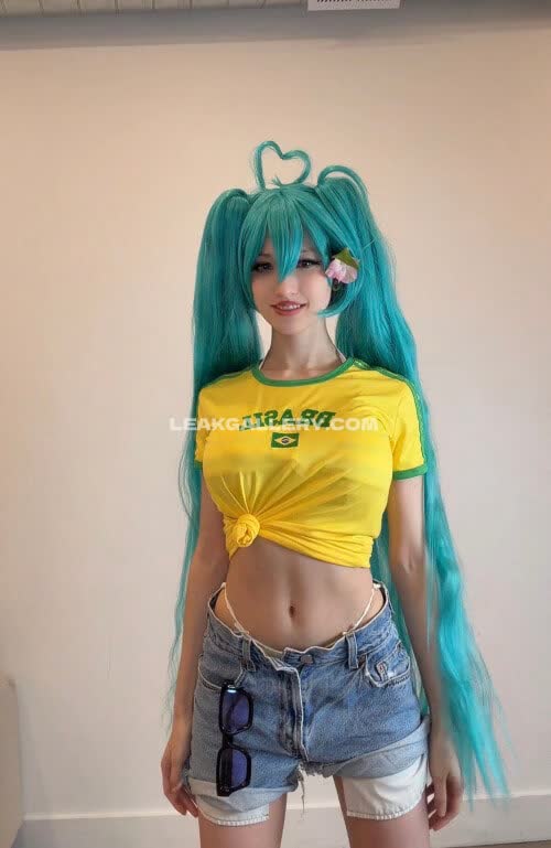 Jillynozomi / Whatthisworldiscomingto Exclusive Leaked Nude OnlyFans #14570026