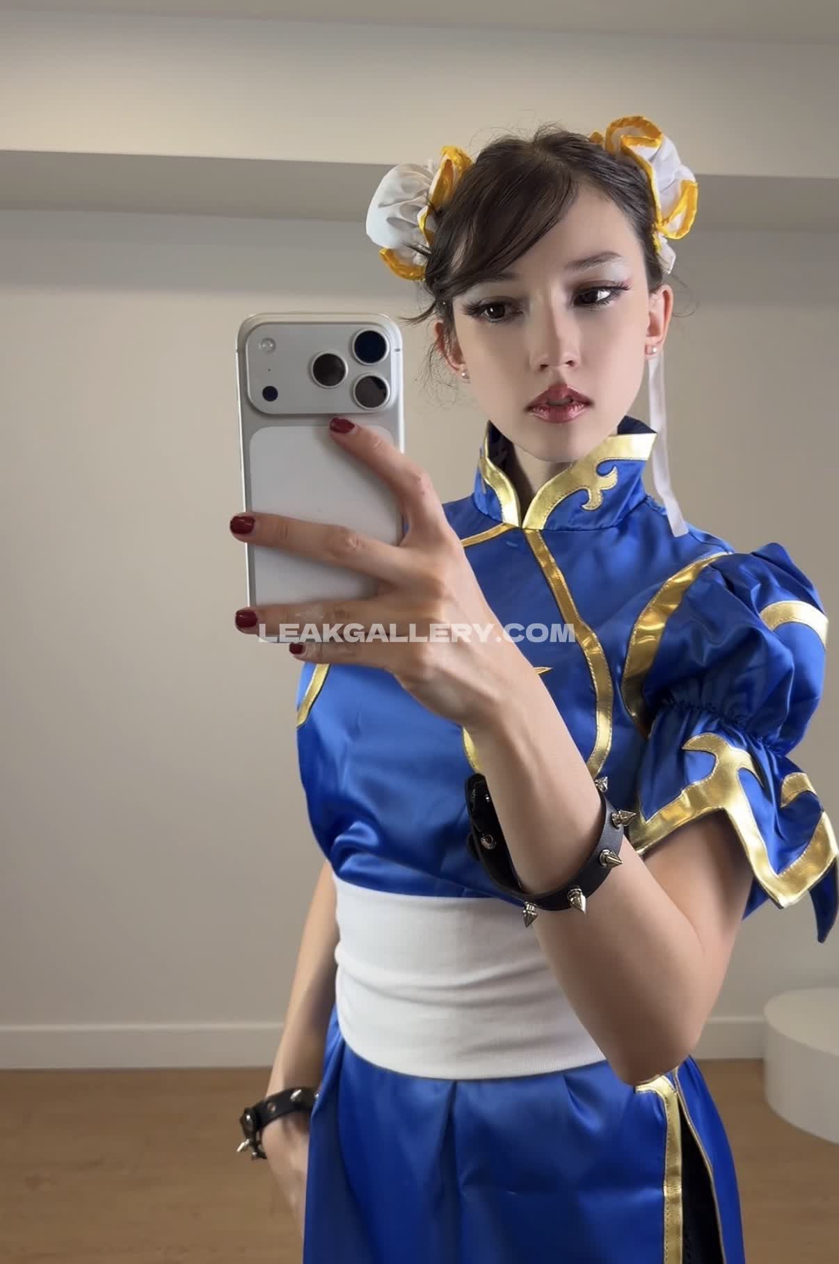 Jillynozomi / Whatthisworldiscomingto Exclusive Leaked Nude OnlyFans #13398894
