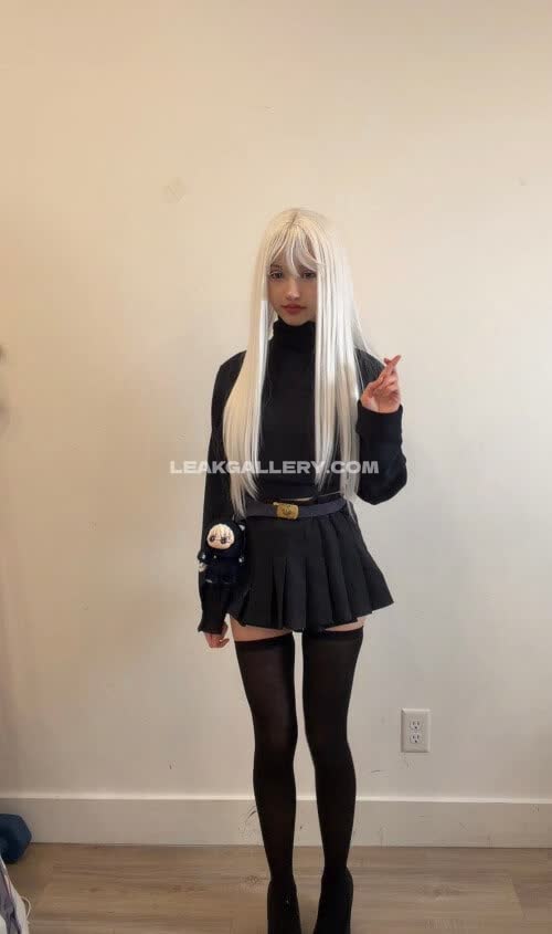Jillynozomi / Whatthisworldiscomingto Exclusive Leaked Nude OnlyFans #14530207