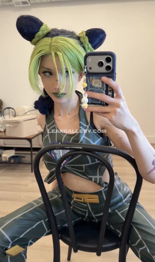 Whatthisworldiscomingto / jillynozomi Exclusive Leaked Nude OnlyFans #12273389