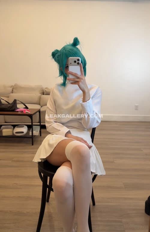 Jillynozomi / Whatthisworldiscomingto Exclusive Leaked Nude OnlyFans #14618239