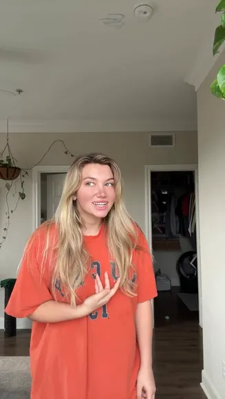 Wildtyler96 Oversized Tee Pose OnlyFans Video Leaked
