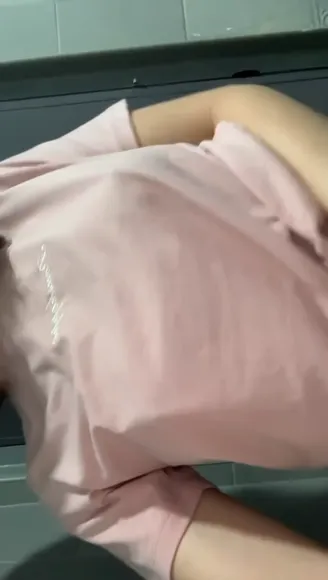 willow video thumbnail