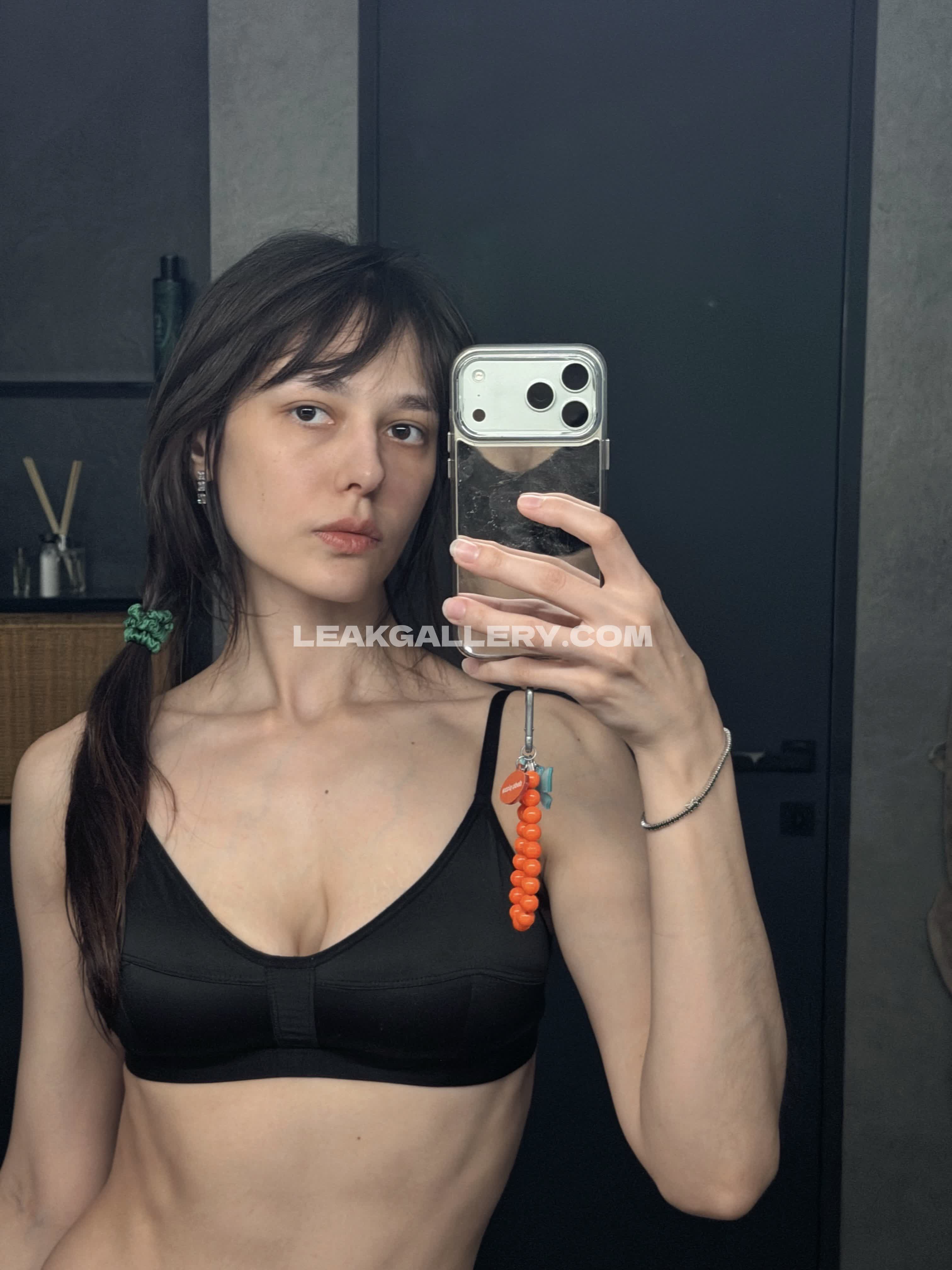 Wkshiza Exclusive Leaked Nude OnlyFans #13300889