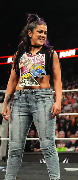 wwe_bayley