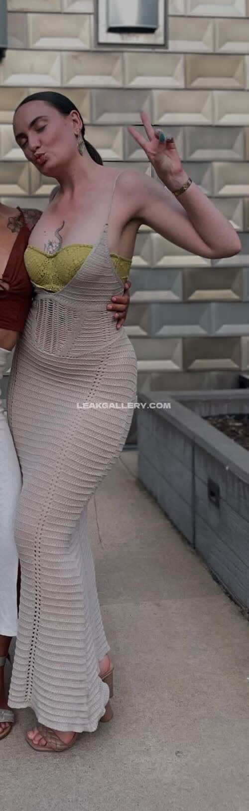 X69teenmom Lace Bodysuit Pose OnlyFans Photo Leaked