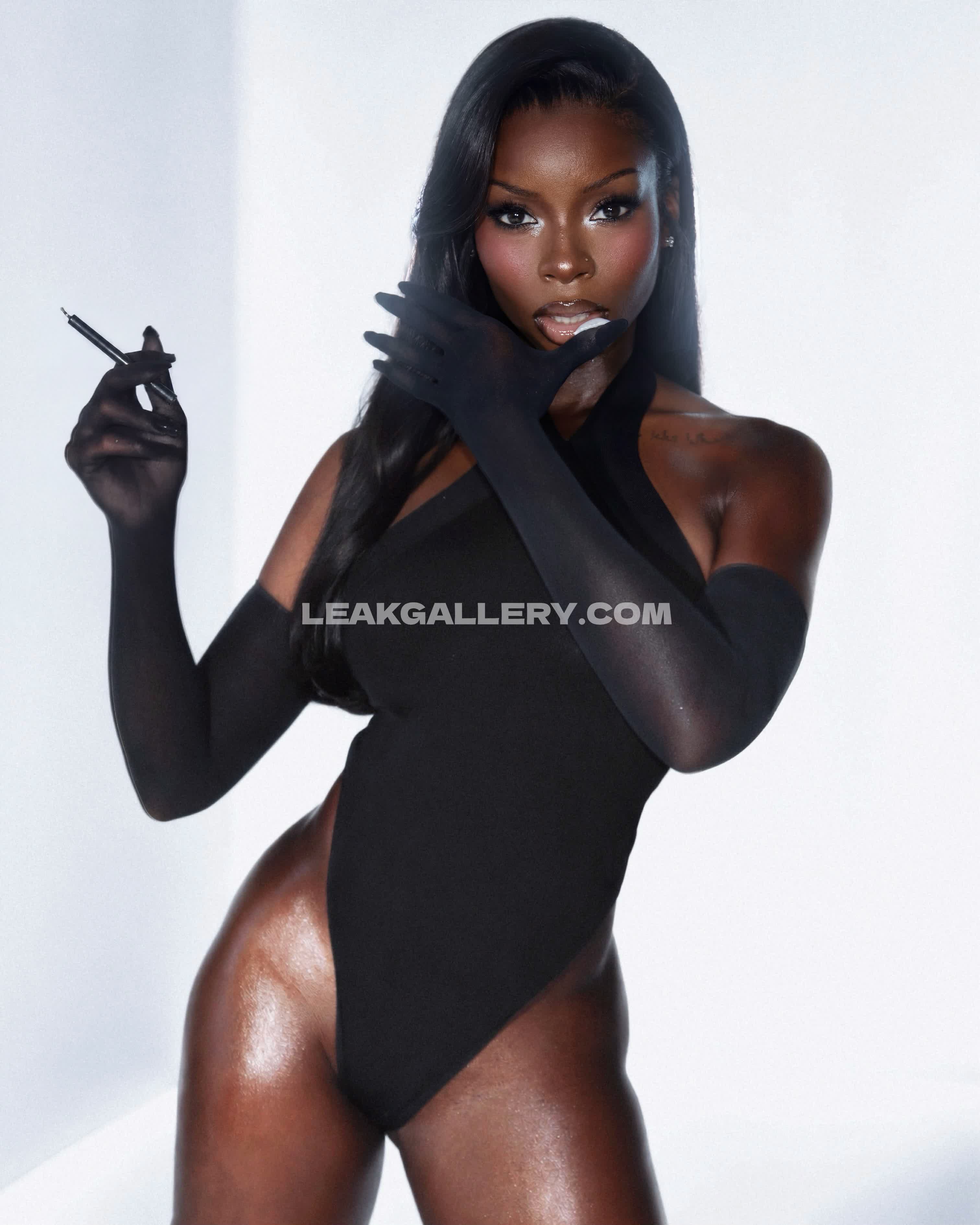 X__0lan Exclusieve gelekte naaktcontent van OnlyFans #12618991