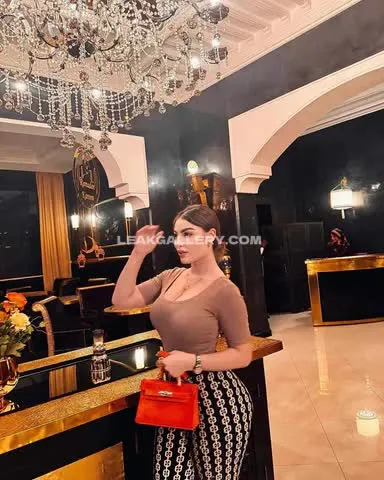 Xanoumaima__ Tight Top And Patterned Skirt OnlyFans Photo Leaked