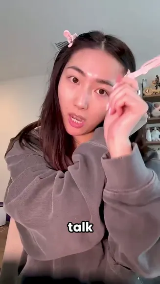 Xchocobars Makeup Brush Tease OnlyFans Video Leaked