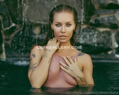 Xnicoleanistonx Exclusive Leaked Nude OnlyFans #15806784