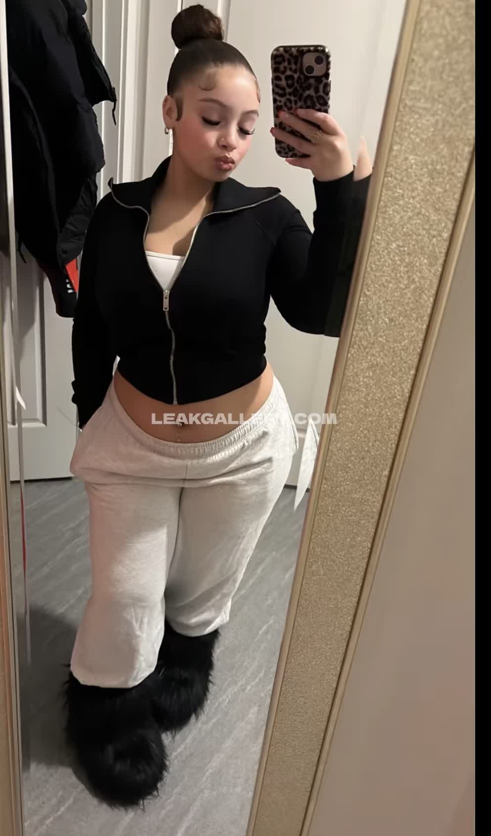 Xoxo.kellzzz / __kellyyxoxo Exclusive Leaked Nude OnlyFans #13141098
