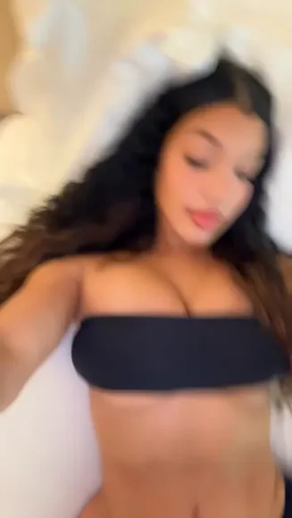 Xttionaffernan Black Bra Tease OnlyFans Video Leaked