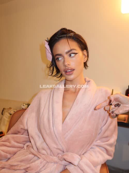 Yaelshelbia Exclusive Leaked Nude OnlyFans #12196522