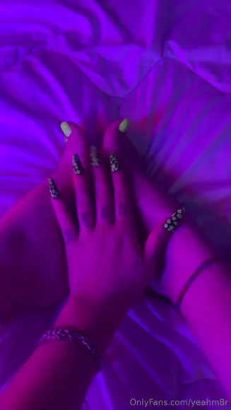 Yeahm8r Toes And Tattoo Tease OnlyFans Video Leaked