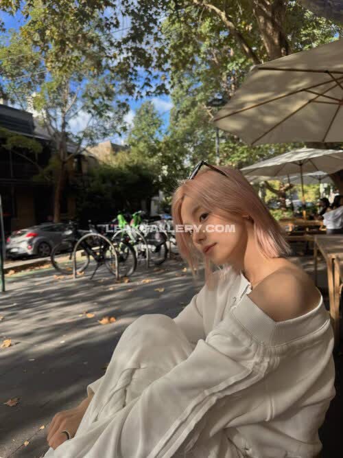 Yezyizhere Exclusive Leaked Nude OnlyFans #12159344