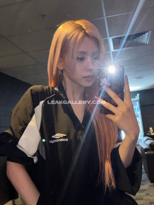 Yezyizhere OnlyFans Nudi in Esclusiva Trapela #12159315