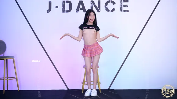 Yingxiu.xyz Exclusive Leaked Nude OnlyFans #12903685