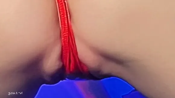 You_s2_diii Red Thong Ass Tease OnlyFans Video Leaked