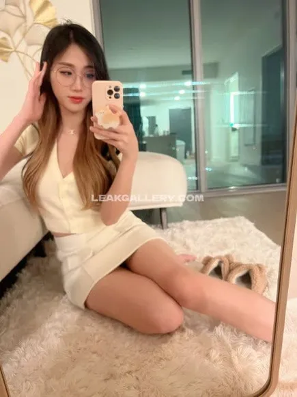 Yougelly Exclusive Leaked Nude OnlyFans #14902445