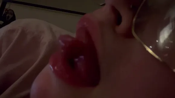Yourmomsmars Glossy Lips Licking OnlyFans Video Leaked