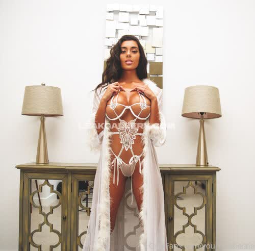 Yournewbestie Exclusive Leaked Nude OnlyFans #14239711