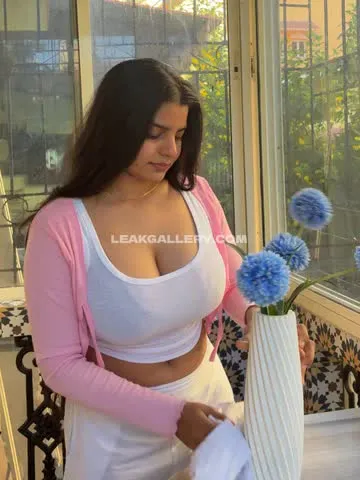yourstrulyanushkaa