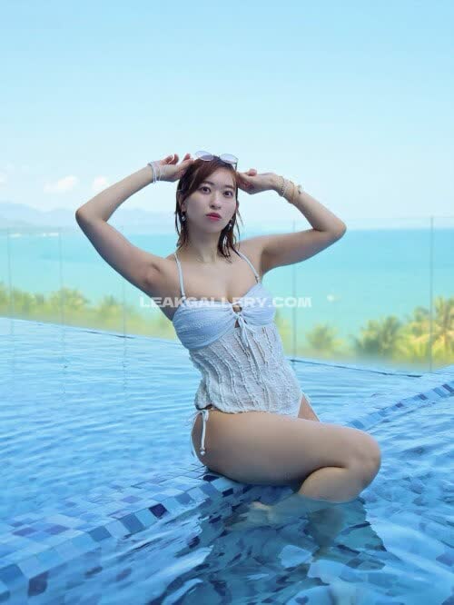 Yukakuramoti Exclusive Leaked Nude OnlyFans #14848123
