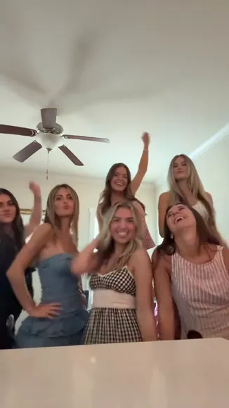 Yungsquiffy9 Group Dance Party Fun OnlyFans Video Leaked