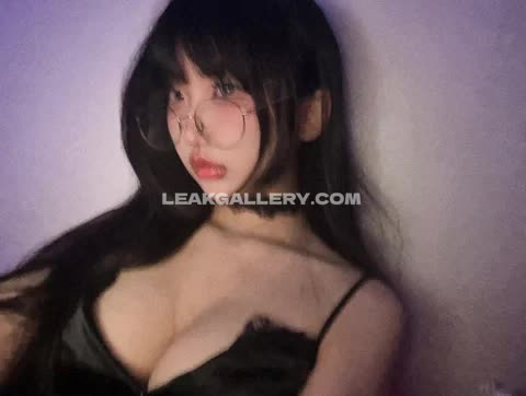 Yurasweb Black Bra Tease OnlyFans Photo Leaked