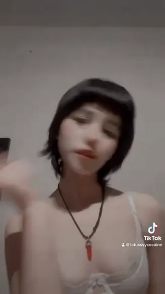 Yurianacanelita White Bra Tease OnlyFans Video Leaked