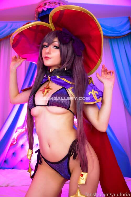 Yuuforia Purple Bikini Cosplay Pose OnlyFans Photo Leaked