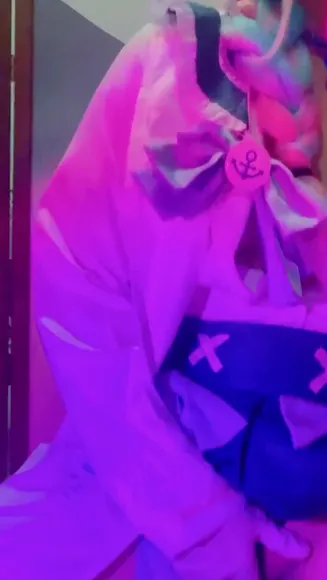 Yxielotte Sailor Outfit Tease OnlyFans Video Leaked