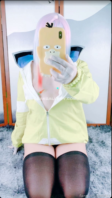 Yxielotte Exclusive Leaked Nude OnlyFans #14633368
