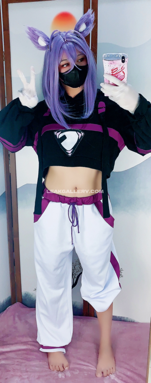 Yxielotte Crop Top Belly Exposure OnlyFans Photo Leaked