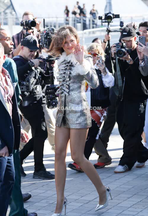Zendaya Exclusive Leaked Nude OnlyFans #12107689