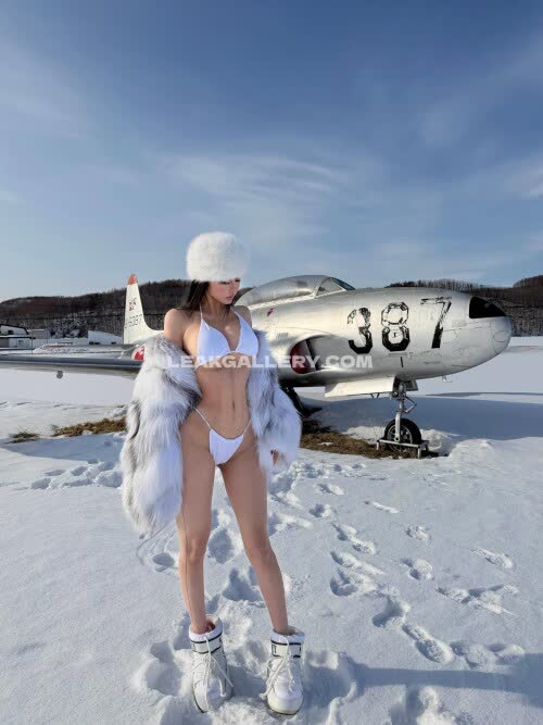Zmeixio Exclusive Leaked Nude OnlyFans #12241494
