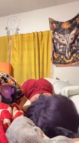 Zoe Ebarb Bra And Shorts Tease OnlyFans Video Leaked