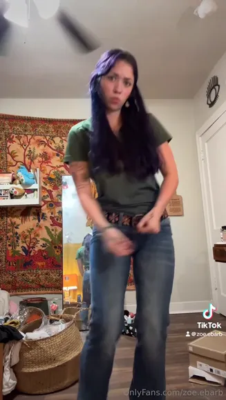 Zoe Ebarb Tight Jeans Booty Shake OnlyFans Video Leaked