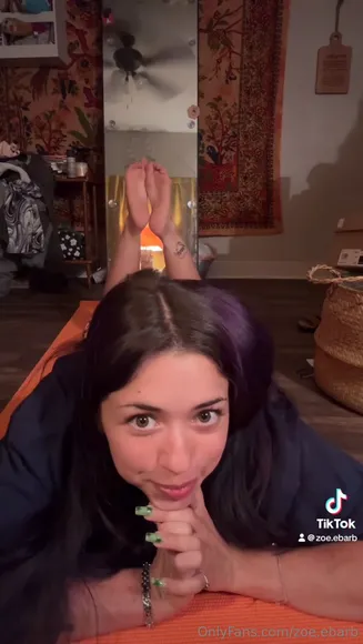 zoeebarb
