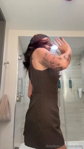 Zoe Ebarb Short Dress Dance OnlyFans Video Leaked
